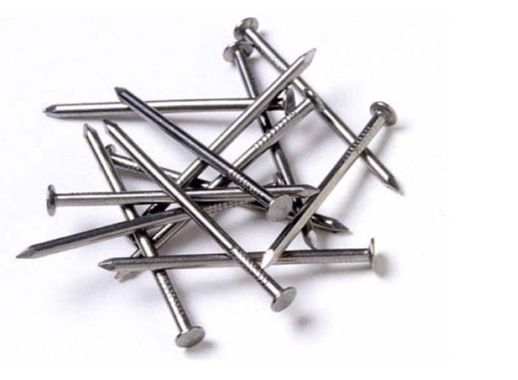 Clavo de hierro mejor precio cabeza redonda clavo de acero al carbono clavos comunes para muebles de madera - China Clavo com&uacute;n, clavo de madera